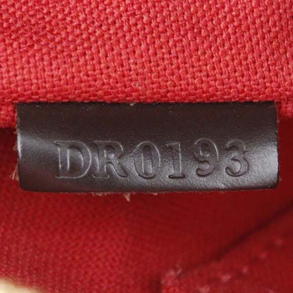 LOUIS VUITTON Authentic Brown Damier Canvas Shoulder Bag - Picture 9 of 10